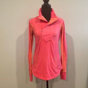 Lululemon Athletics top